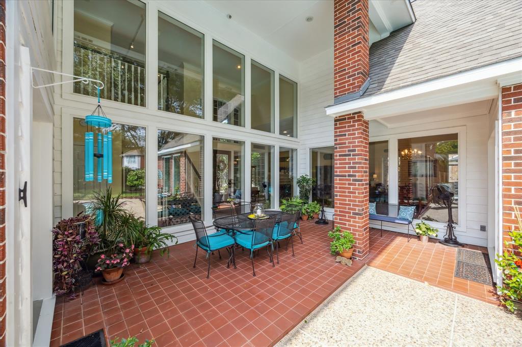 311 Pineview Circle