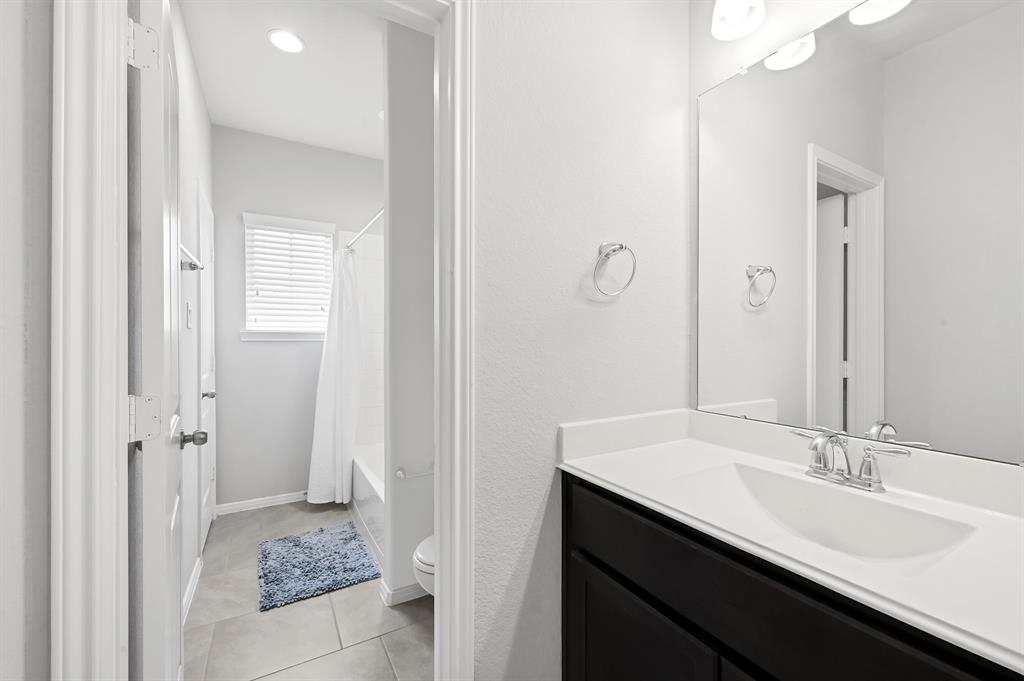 Photo 14 of 25 of 3417 Harvest Meadow Lane townhome