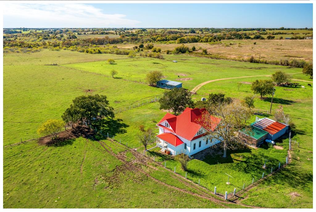 12016 Mazoch Rd, Weimar, Texas image 2