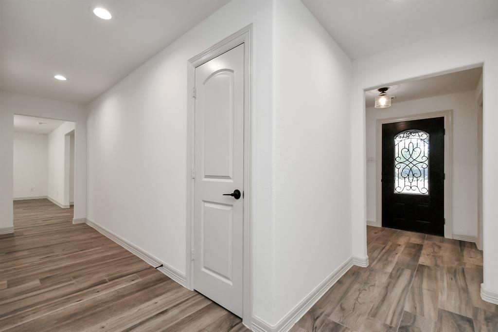 1805 East Avenue, Katy, Texas image 33