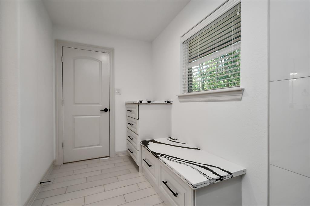 1805 East Avenue, Katy, Texas image 31