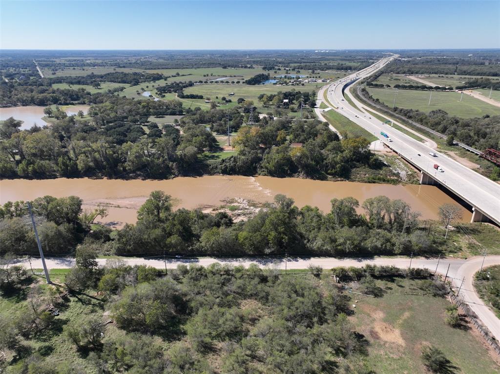 000 Siedel, Brookshire, Texas image 8