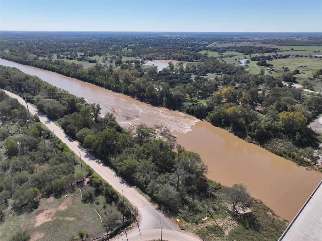 000 Siedel, Brookshire, Texas image 12