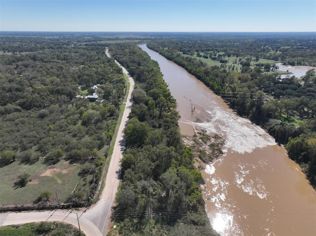 000 Siedel, Brookshire, Texas image 6