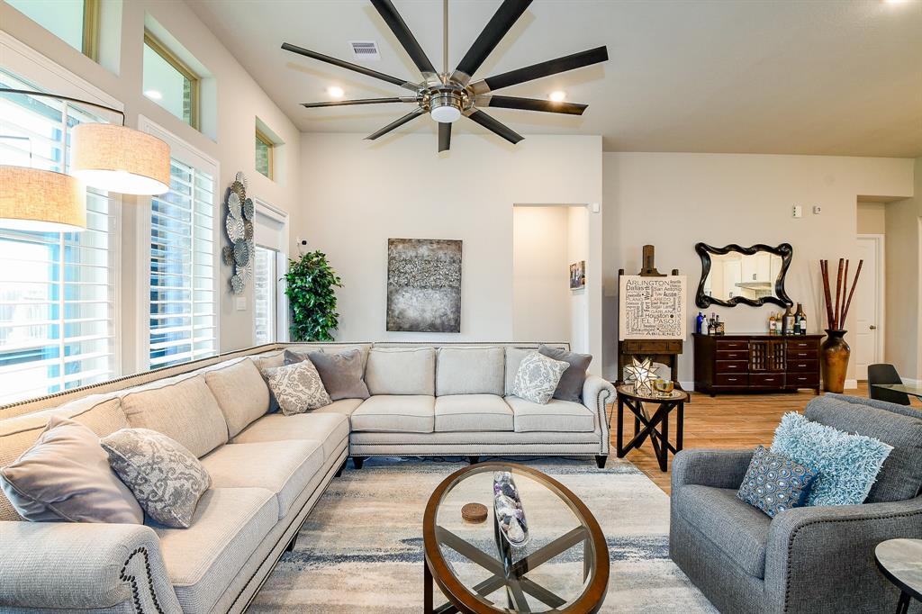 2234 Clements Shore Lane, La Porte, Texas image 6