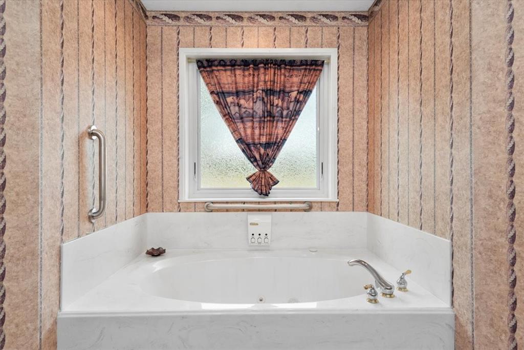 1668 County Road 324, Navasota, Texas image 32