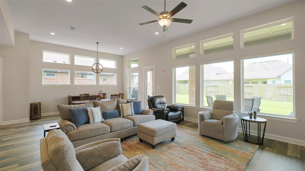 10618 Lakeside Mill Court