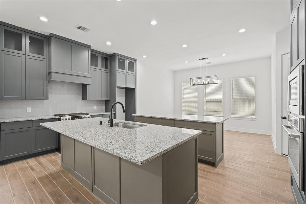 24715 Blooming Sunflower Trail