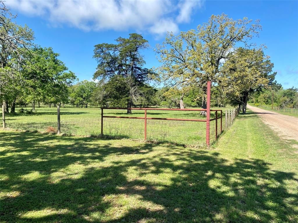 1084 County Road 120, Giddings, Texas image 30