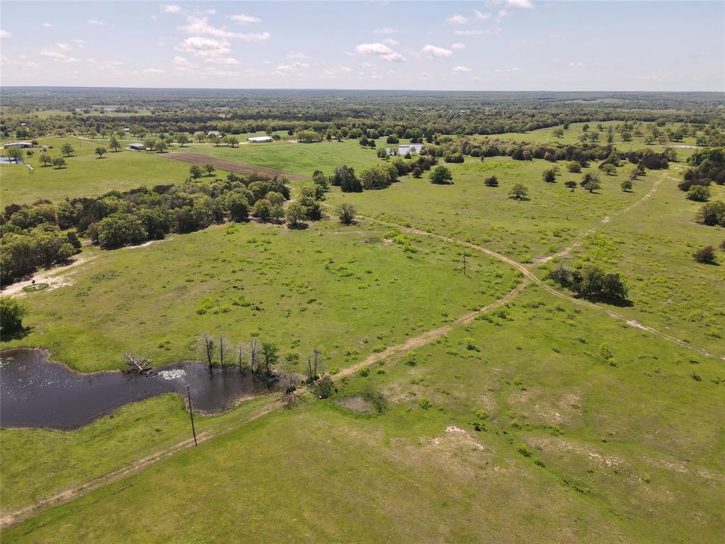 1084 County Road 120, Giddings, Texas image 3