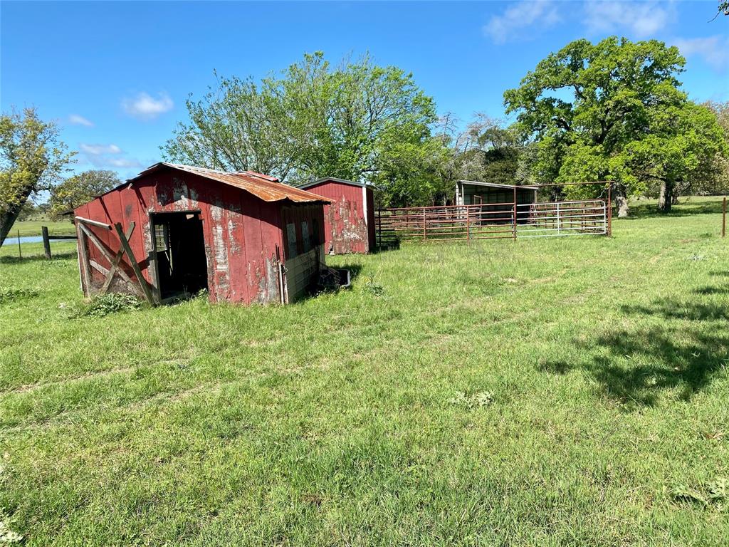 1084 County Road 120, Giddings, Texas image 17