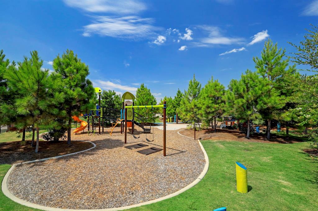 8914 Milam Grove Drive, Missouri City, Texas image 22