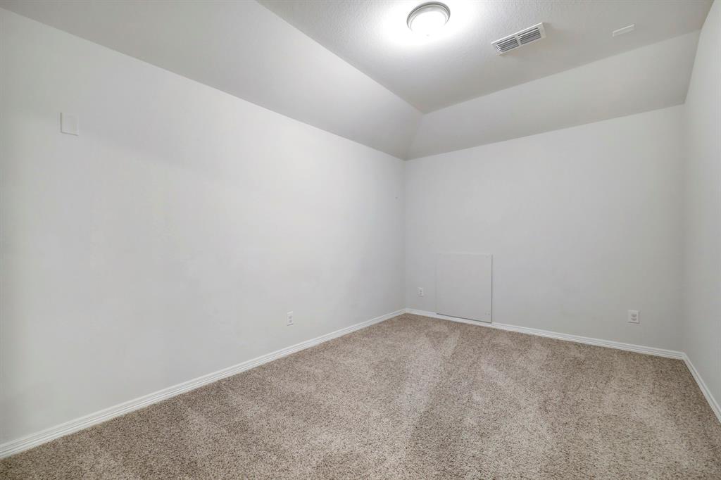 8914 Milam Grove Drive, Missouri City, Texas image 19
