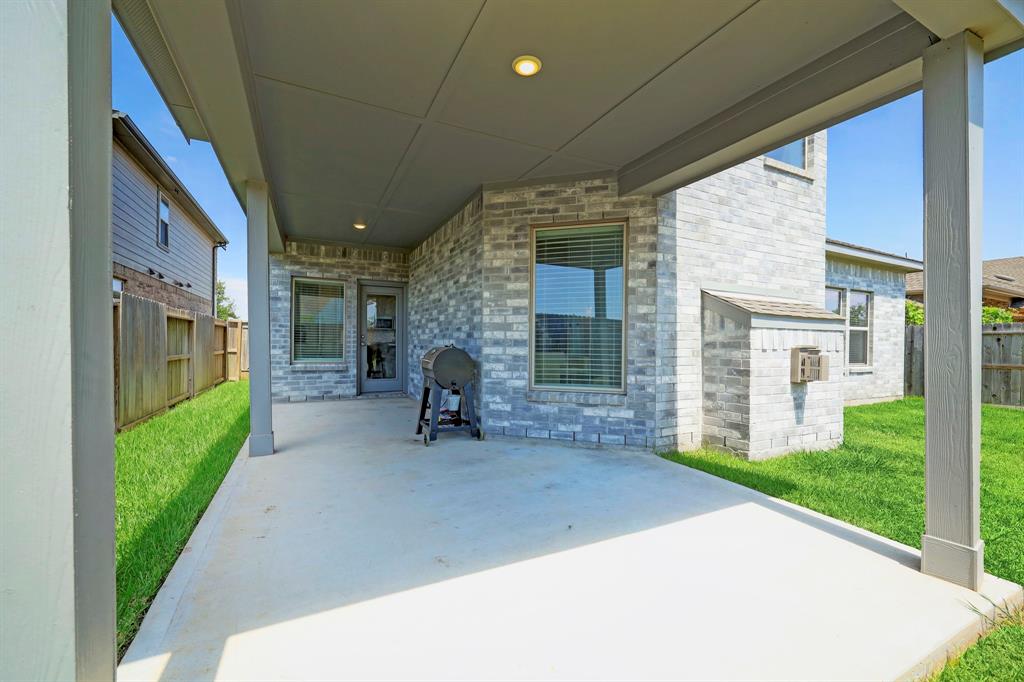 8914 Milam Grove Drive, Missouri City, Texas image 20