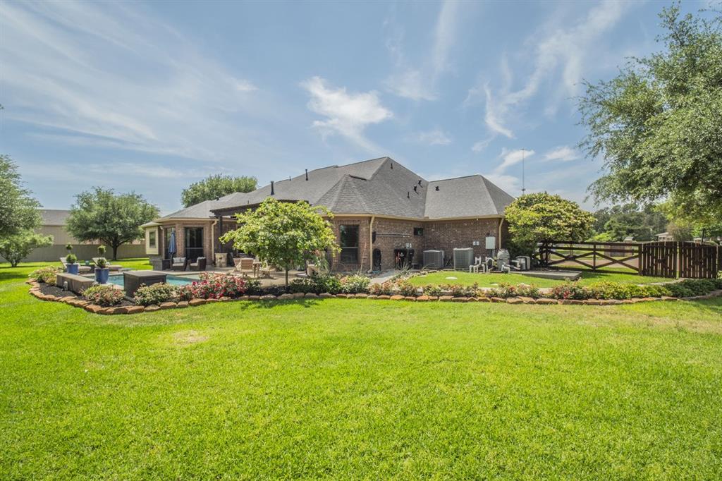 22114 E Meadowhurst Circle