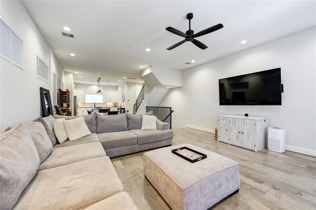 2109 Bevis Street, Houston, Texas image 2
