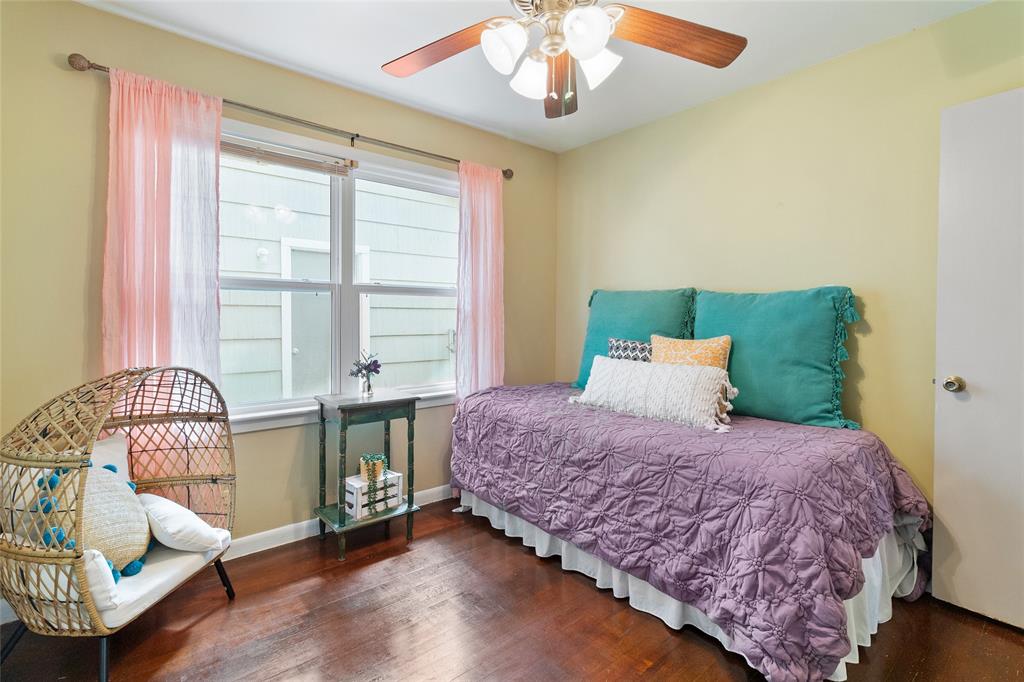 526 Wisteria St, Lake Jackson, Texas image 12