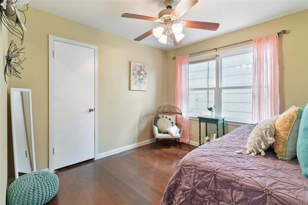 526 Wisteria St, Lake Jackson, Texas image 11
