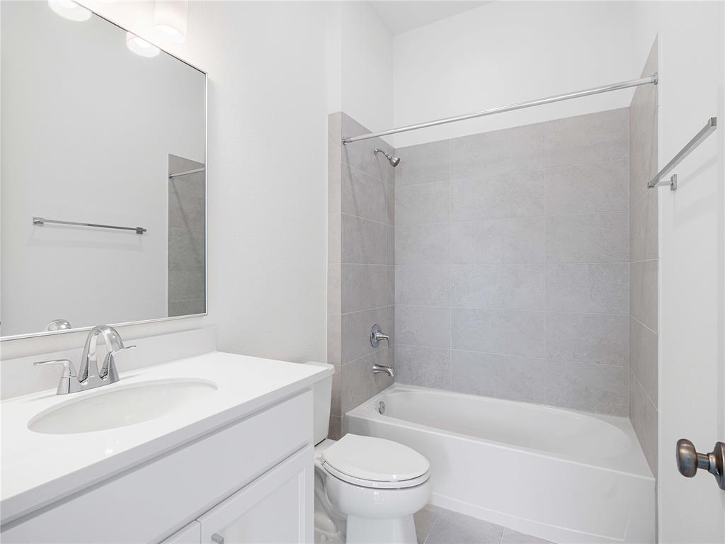 7610 Sunset Ridge Lane