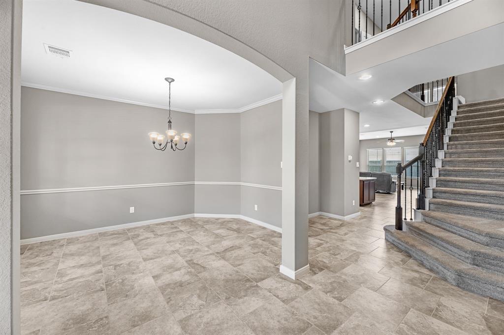 30212 GREEN MEADOWS Lane