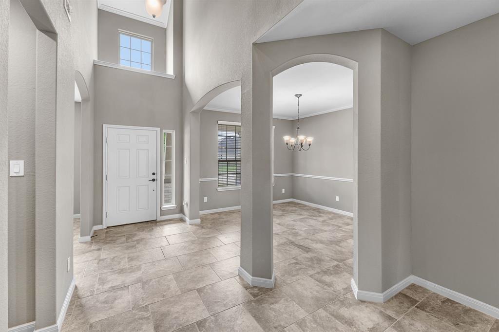 30212 GREEN MEADOWS Lane