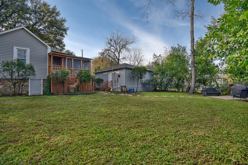 103 E Val Verde St, Brenham, Texas image 34