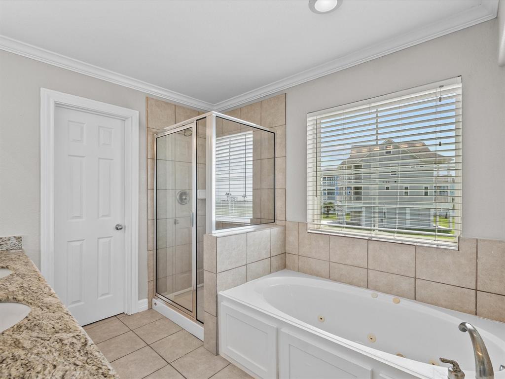 4035 Estuary Court, Galveston, Texas image 9