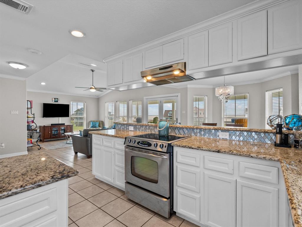 4035 Estuary Court, Galveston, Texas image 20