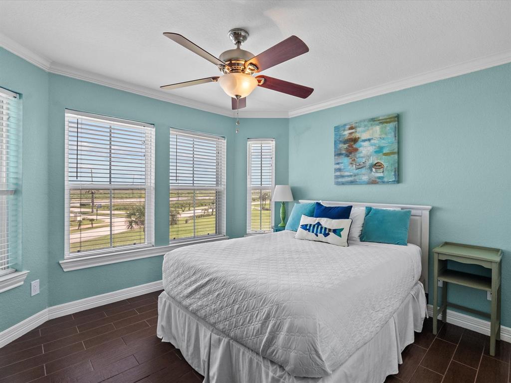 4035 Estuary Court, Galveston, Texas image 33
