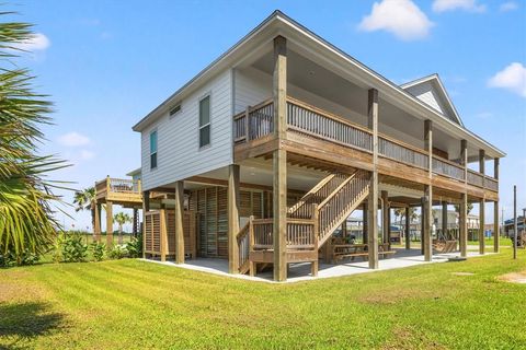 A home in Crystal Beach