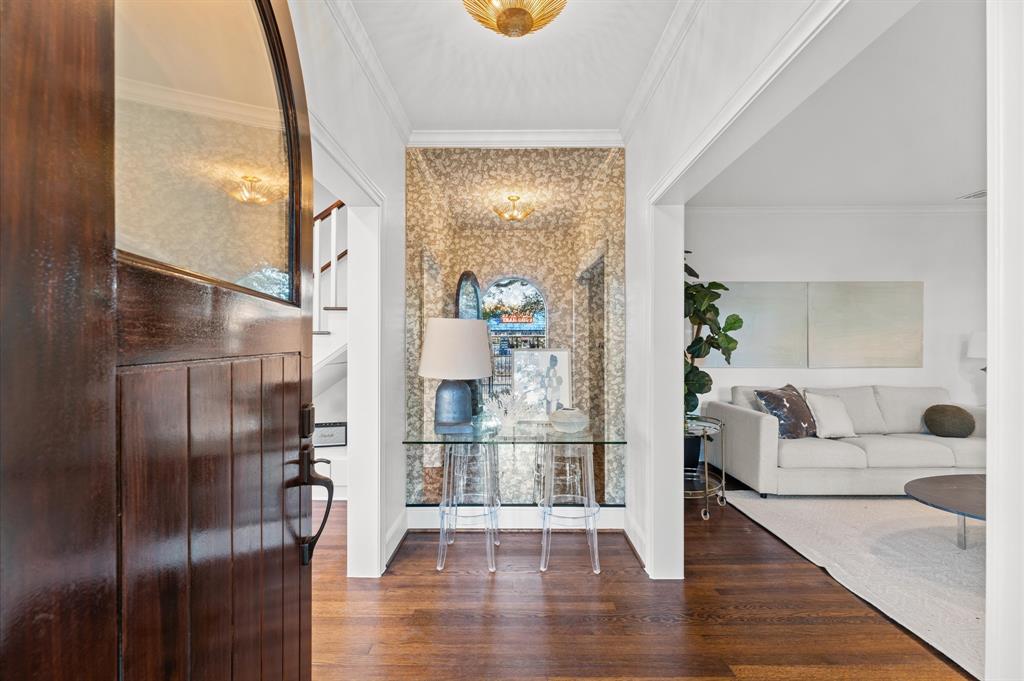 304 Bayland Avenue, Houston, Texas image 3