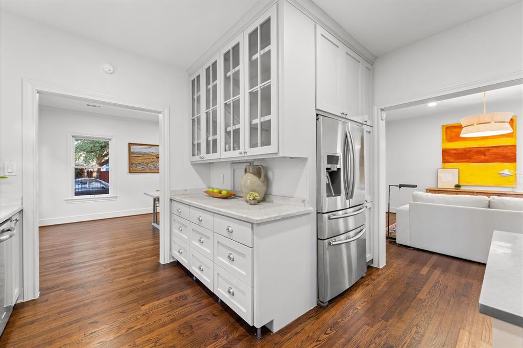 304 Bayland Avenue, Houston, Texas image 7