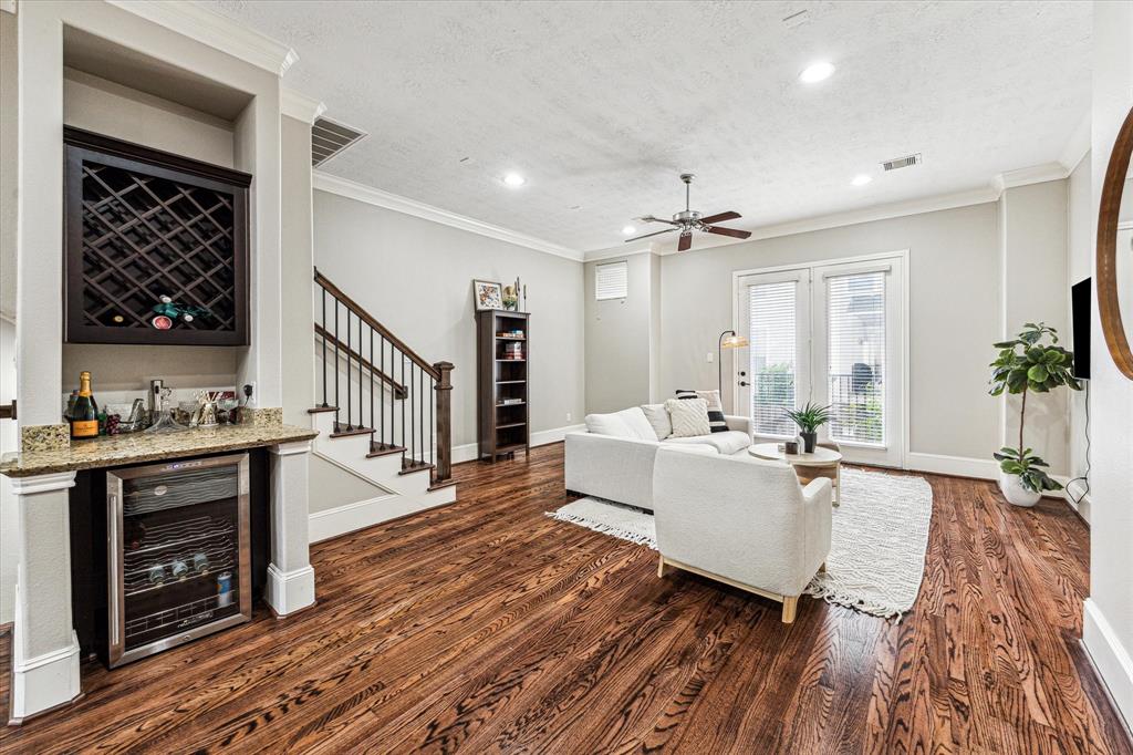 1045 W 22nd Street #I, Houston, Texas image 8