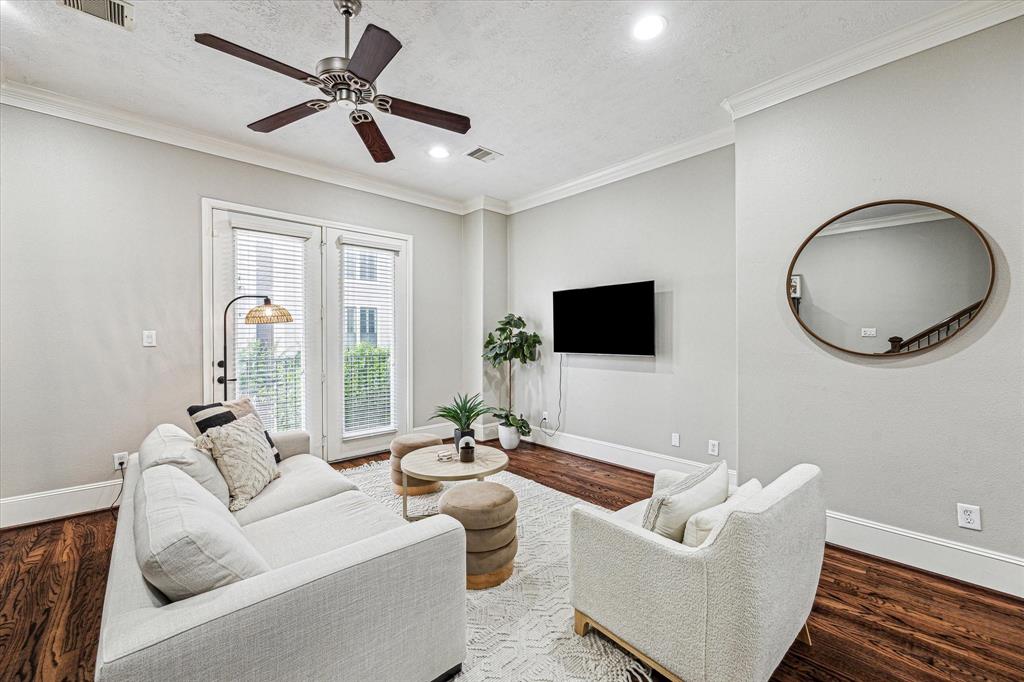 1045 W 22nd Street #I, Houston, Texas image 10