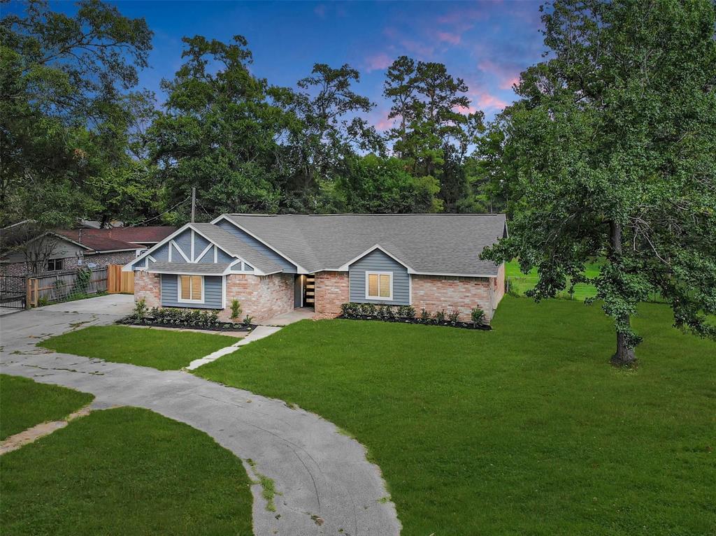 15151 Robin Trail