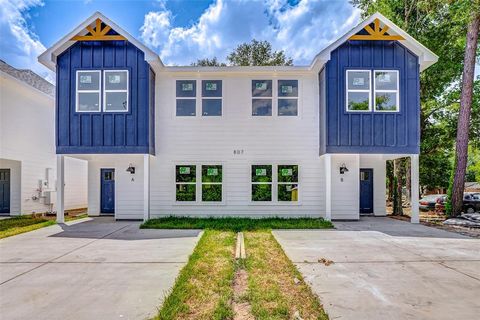 807 Avenue J Place Conroe TX 77301