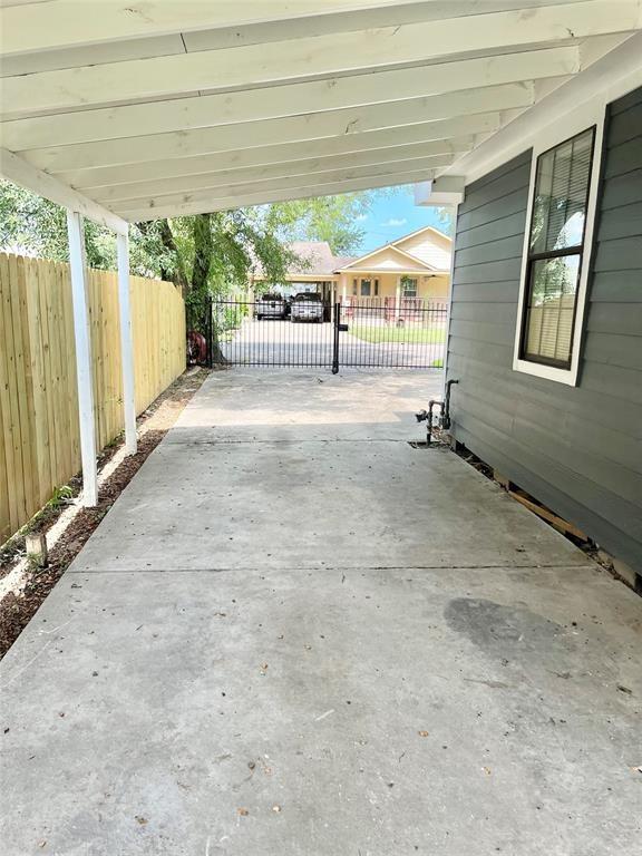 1102 14th Street, Galena Park, Texas image 13
