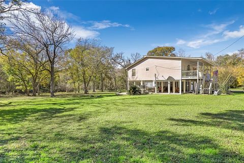 Single Family Residence in Cleveland TX 90 County Road 2852 41.jpg