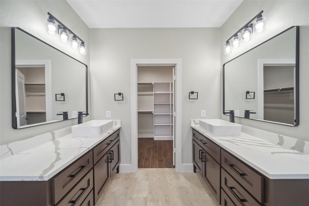 443 Wellshire Drive, West Columbia, Texas image 21