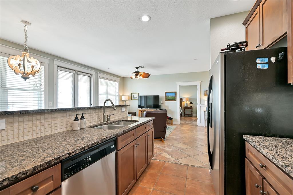 27020 Estuary Drive #302, Galveston, Texas image 12