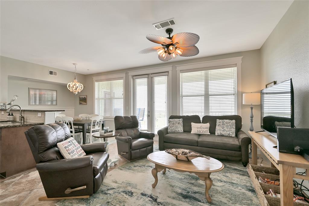 27020 Estuary Drive #302, Galveston, Texas image 2