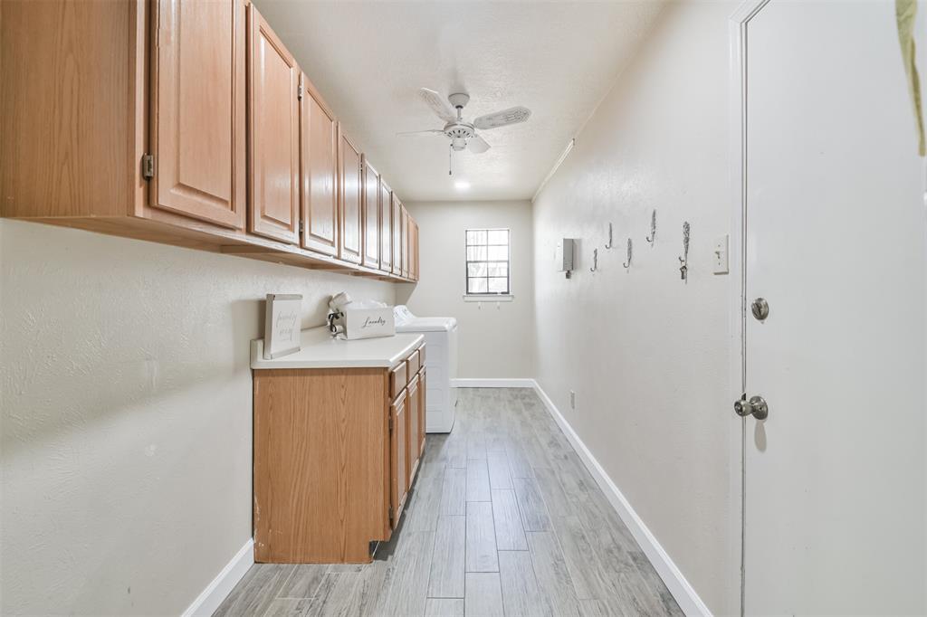 4219 Meadow Springs Drive, Kingwood, Texas image 24
