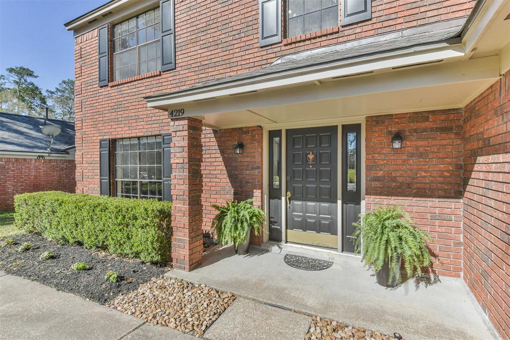 4219 Meadow Springs Drive, Kingwood, Texas image 3