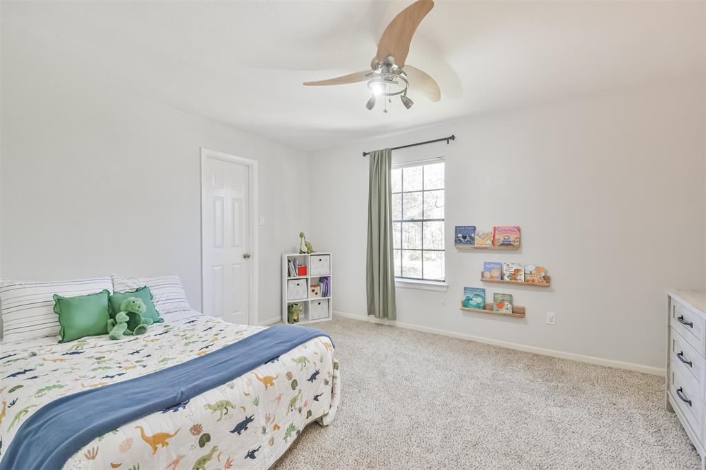 4219 Meadow Springs Drive, Kingwood, Texas image 38