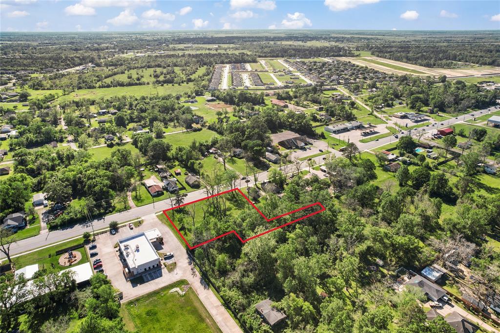 1103 N Cleveland Street, Dayton, Texas image 4