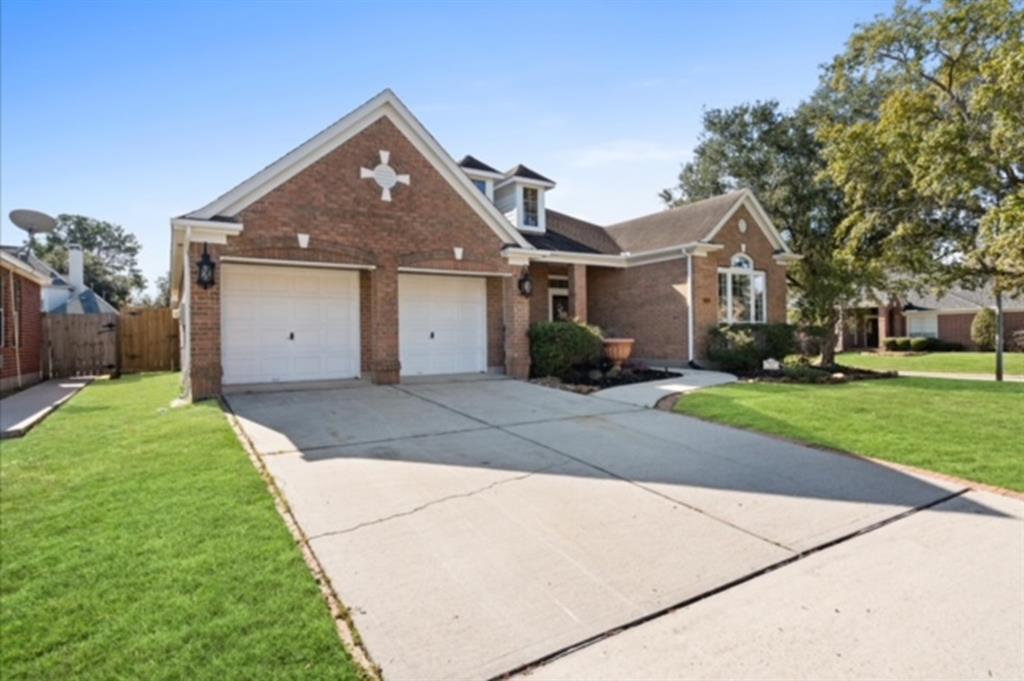 7103 Hot Creek Trce Trace, Humble, Texas image 2