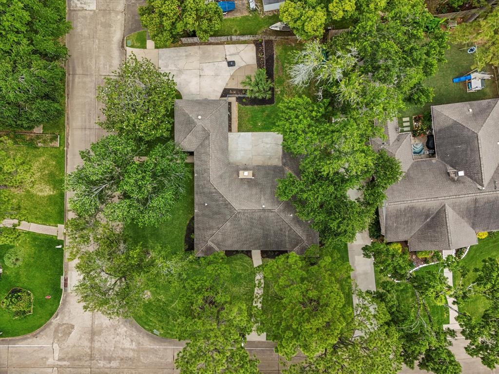618 Forest Lake Drive, Seabrook, Texas image 4