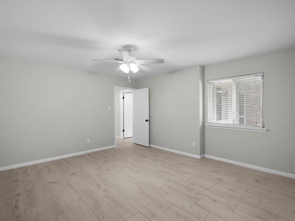618 Forest Lake Drive, Seabrook, Texas image 27