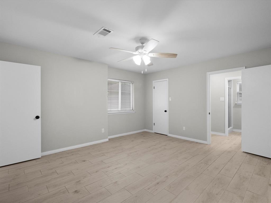 618 Forest Lake Drive, Seabrook, Texas image 26