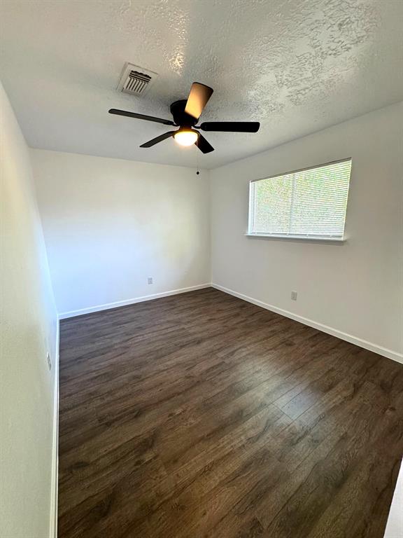 2035 Derby Drive, Houston, Texas image 10
